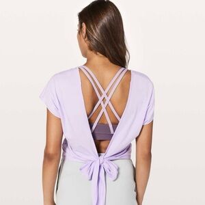 Lululemon It’s Tie Tee Reversible - Sheer Violet